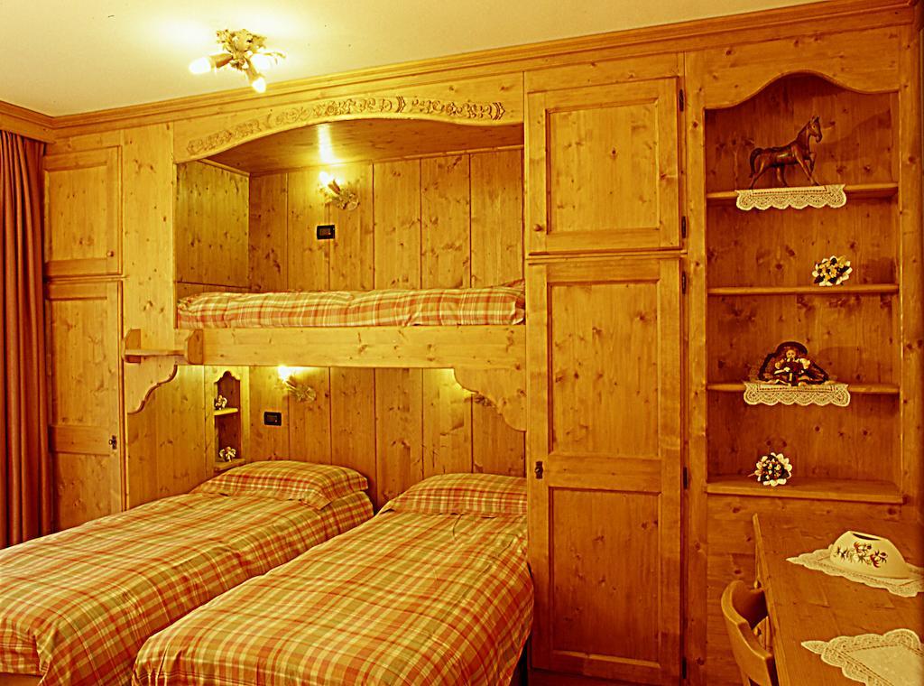 Agriturismo Prati Oitzinger Valbruna Szoba fotó